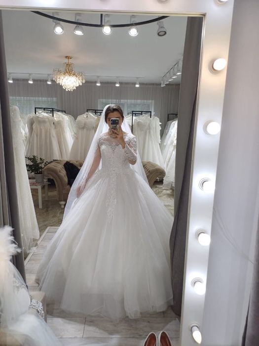 Продам свадебное платье