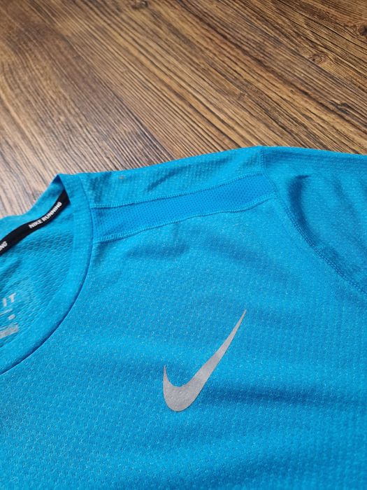 Страхотна мъжка тениска NIKE размер  XL