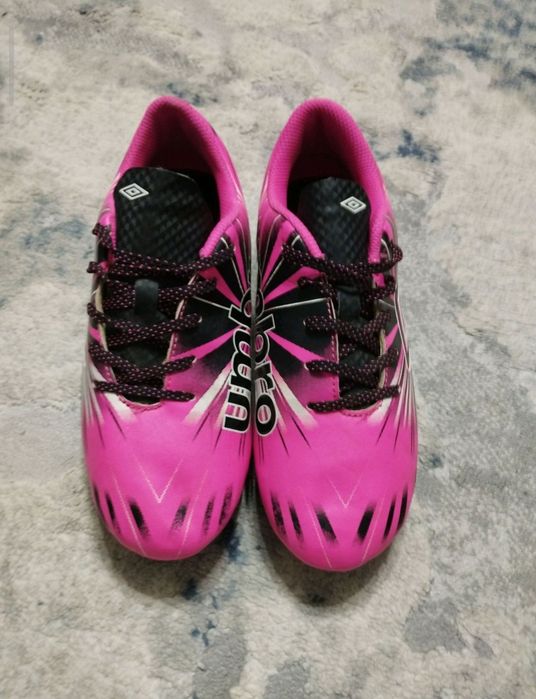 Бутсы для девочки 34 размер