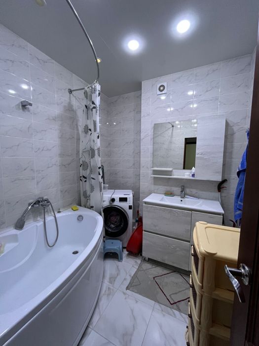 Квартира 3 комнатная