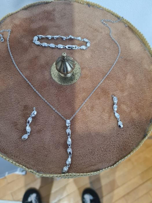 Set  frumos argintat