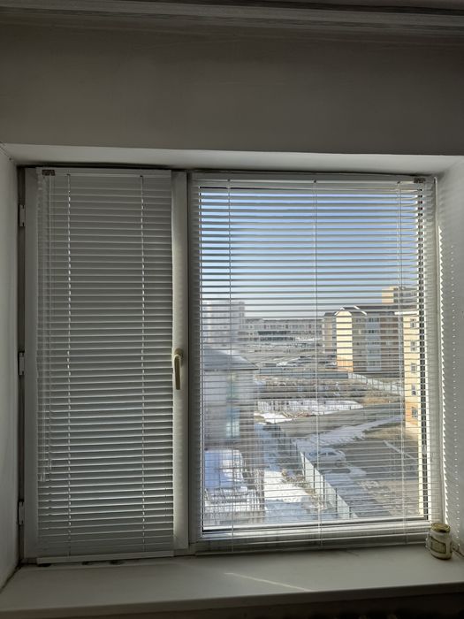 Жалюзи продаю срочно