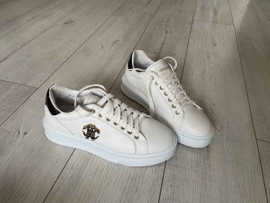 Roberto Cavalli Class 39/40