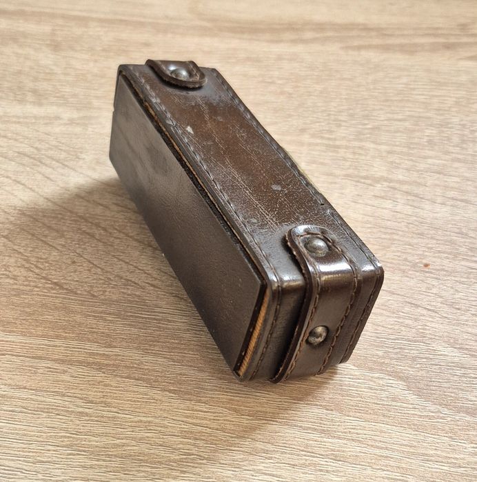 Bricheta vintage 1950