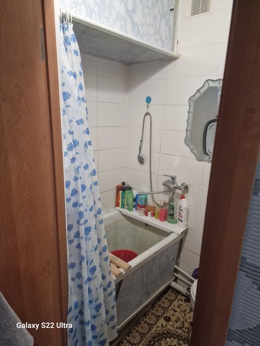 Продам 1 ком.кв.