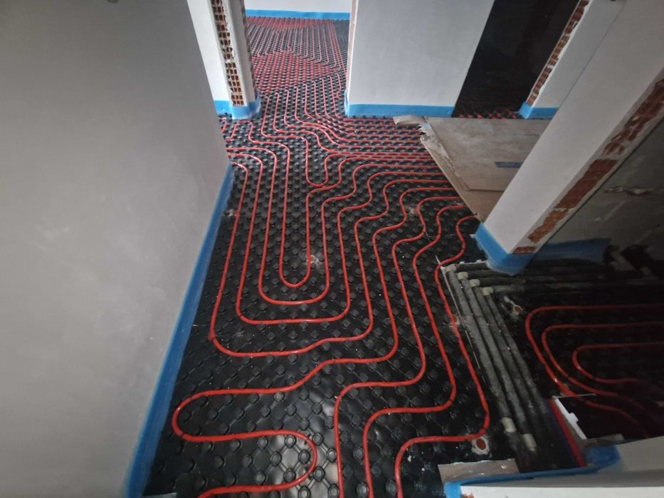 Тристаен апартамент с подово отопление в кв. Баларбаши