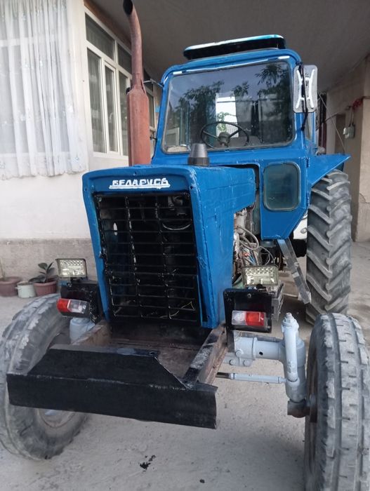 MTZ 80 Srochna sotiladi