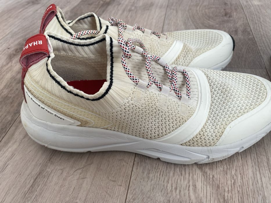 Продам кросы в отличном состоянии