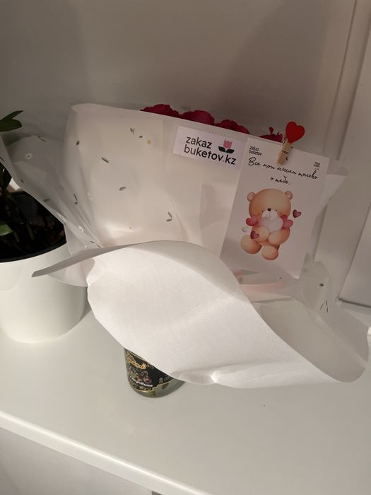 Цветы розы метровые