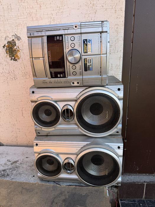 Магнитофон 320w Panasonic