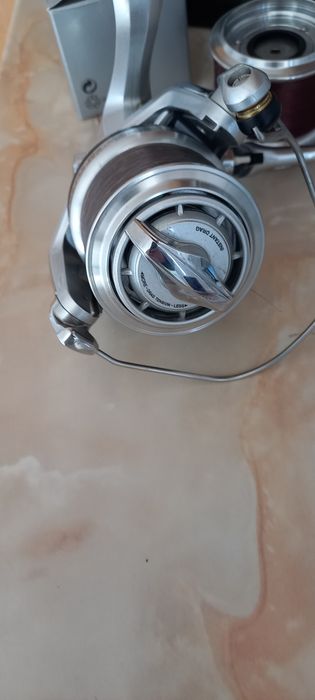 Shimano ultegra 4500xsc ; Shimano rarenium ci4+ 2500fb; team daiwa-z 2506c; Shimano sahara 3000ssdh hg-r