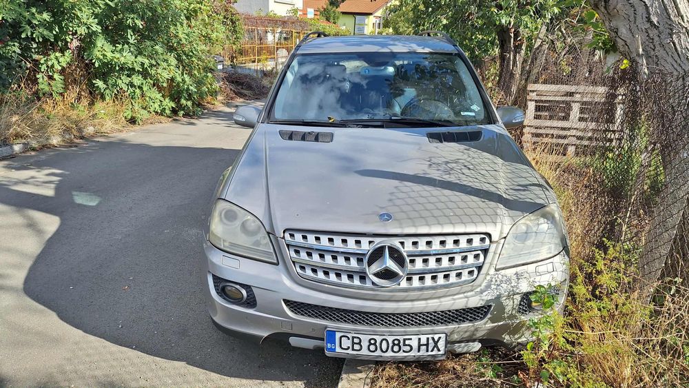 Продавам Джип Mercedes ML 320