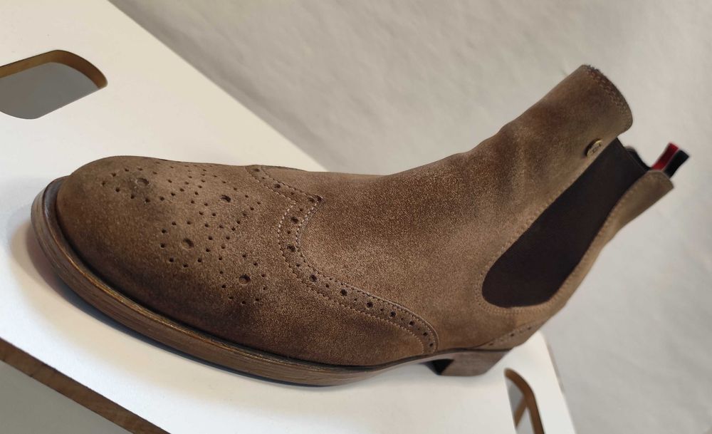 Ghete chelsea 42 42.5 brogue Tommy Hilfiger piele naturala suede moal