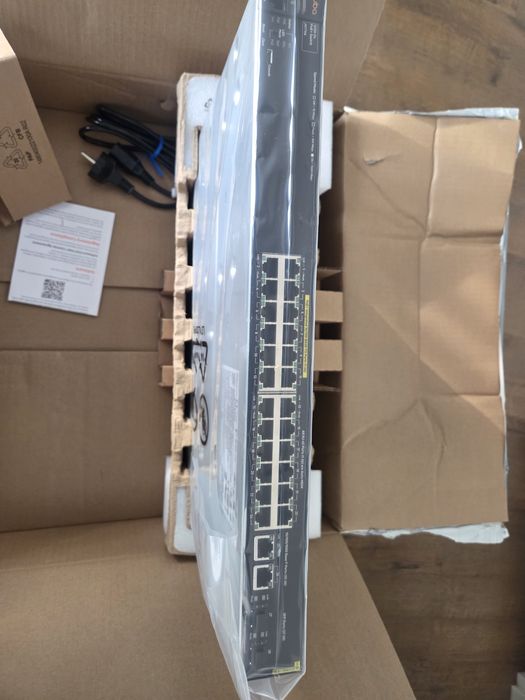 Суич HPE Aruba 2530 24 PoE+