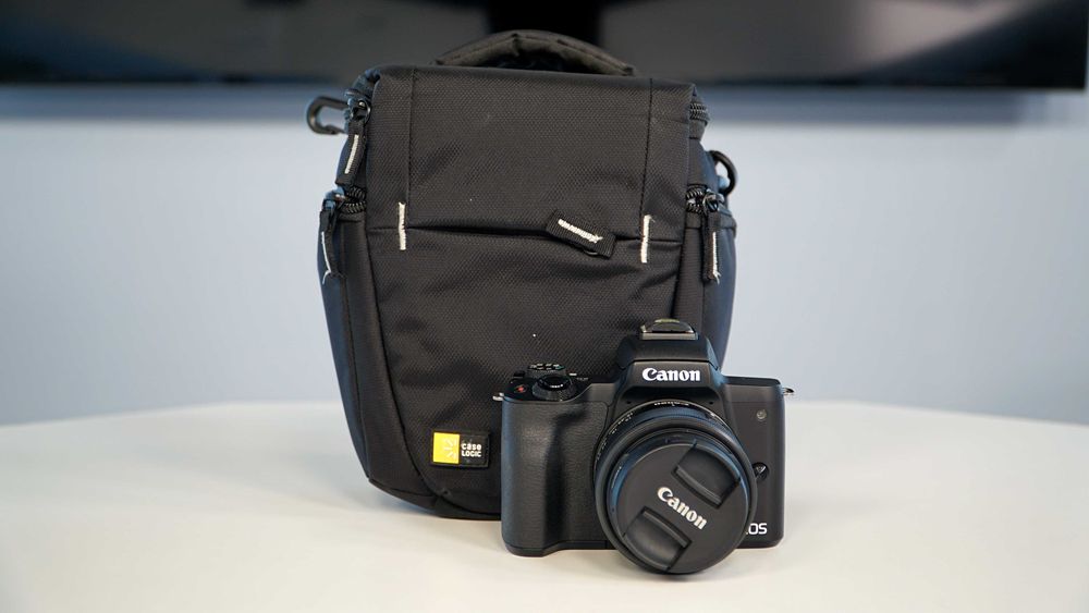 Canon EOS M50 Mark II + Обектив 15-45mm