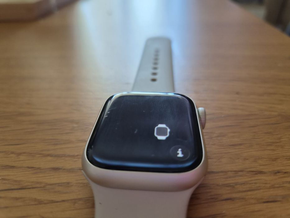 Apple Watch Series 8