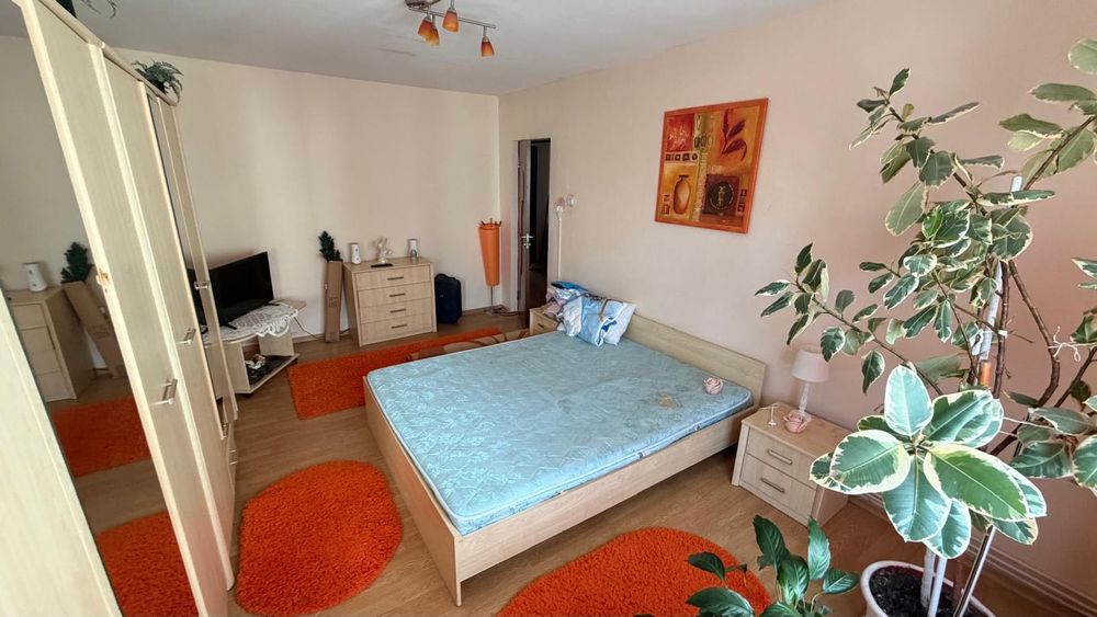 Închiriez ap 3 cam Central Calan Hunedoara, et2