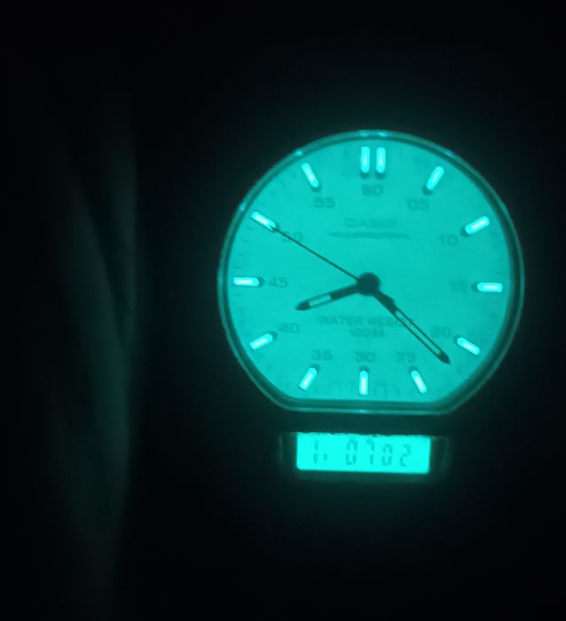 Ceas Casio funcțional