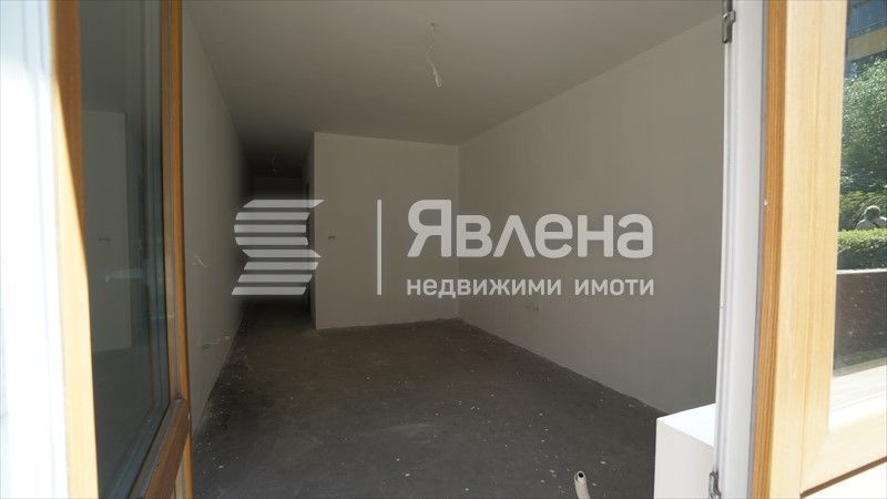 Агенция Явлена-Изток продава: в гр. София, кв. Ман