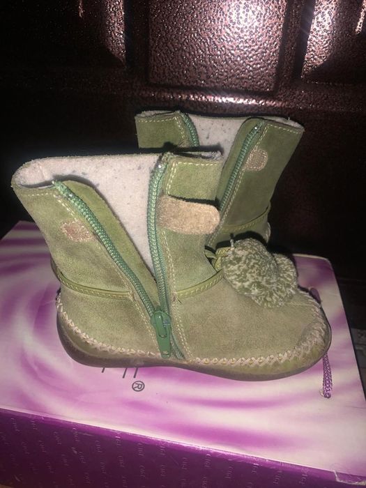 Ботинки для девочек 24 размер