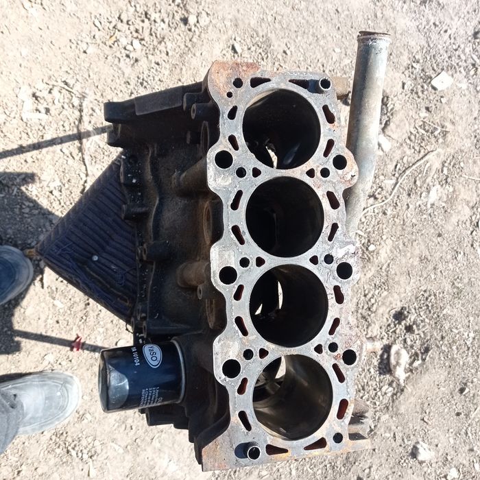 продаю двигатель