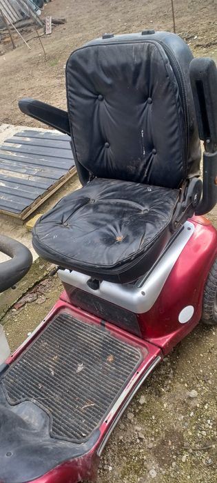 Scuter persoane cu dizabilități