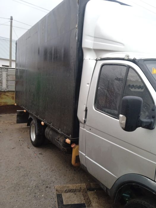 Продаю газель 2003 год