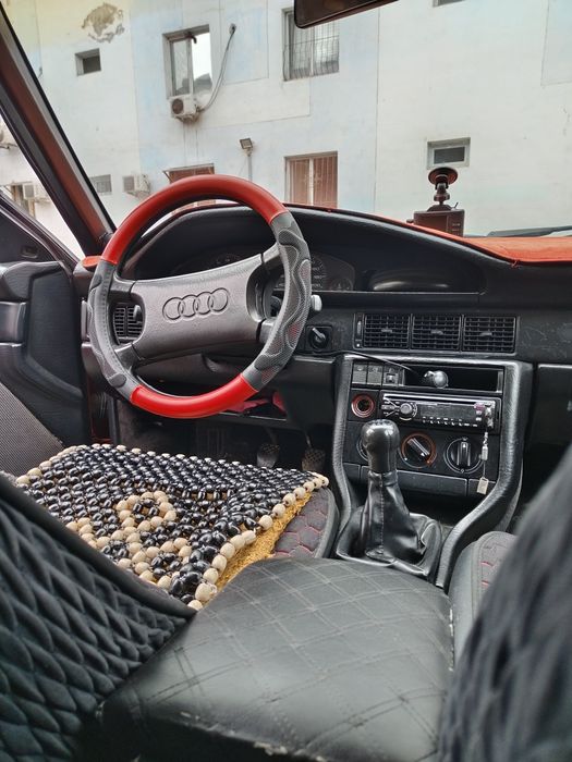 Ауди 100 жағдайы зың