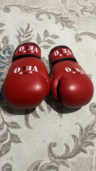 Перчатка боксерский