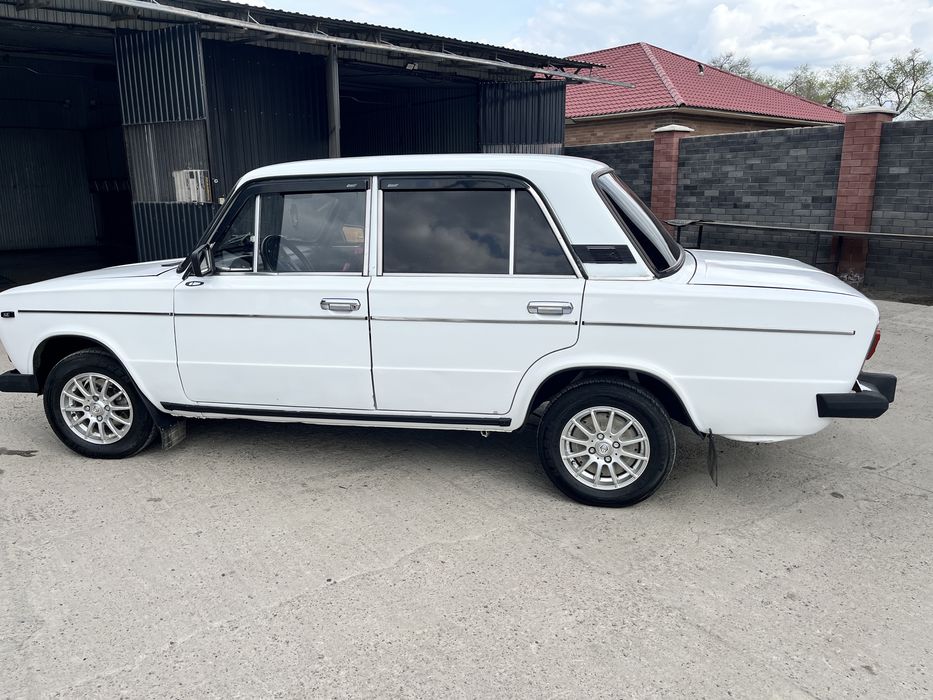 Продам ваз 2106