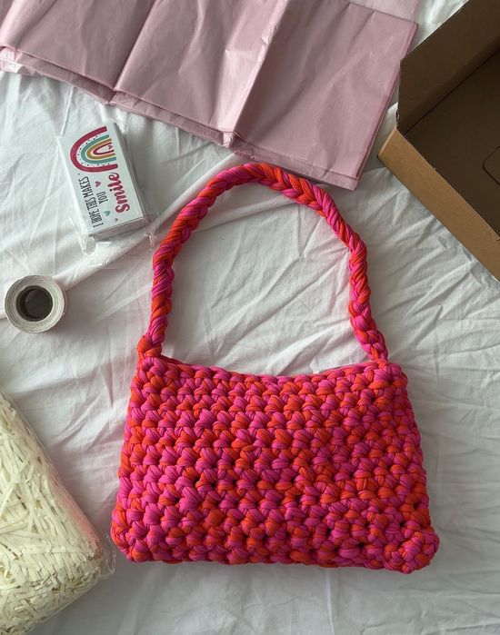 Geanta crosetata handmade