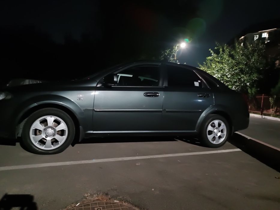 Chevrolet Classic 2018 — 3