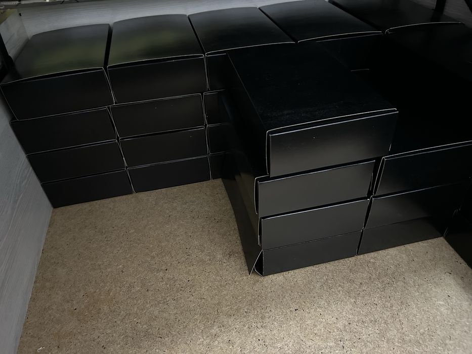 Картонные коробки