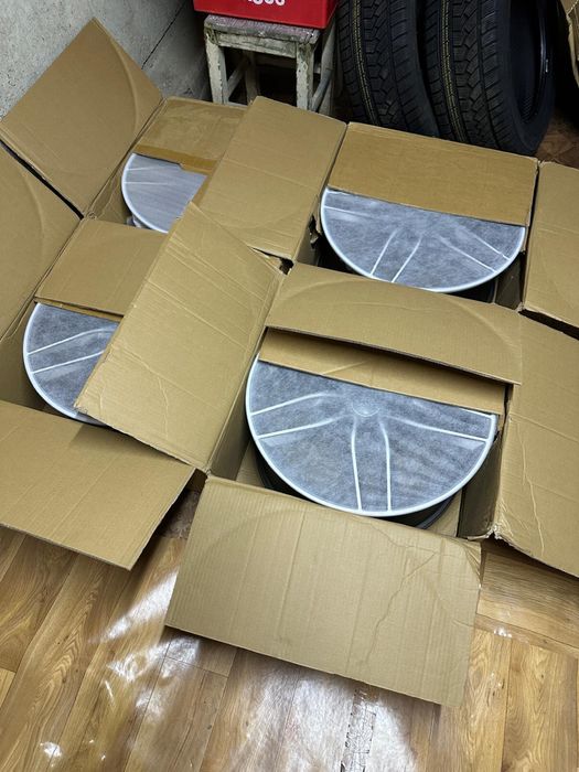 Jante Audi R20,compatibile cu : A4,A5,A6,A7,A8,Q3,Q5,Q7,Q8