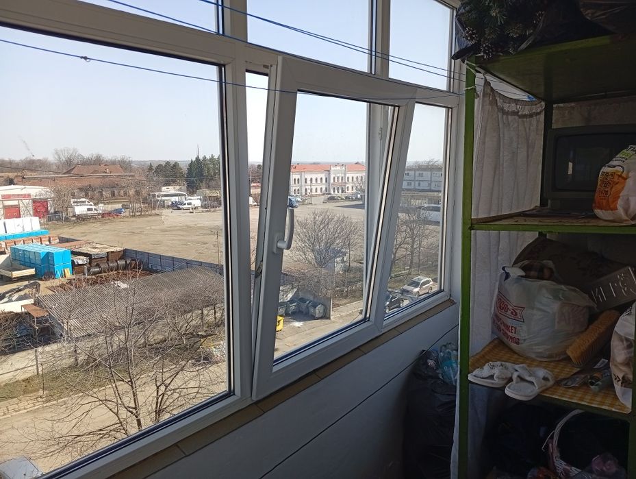 Vând apartament 2 camere, 56 mp, str Calea Nationala