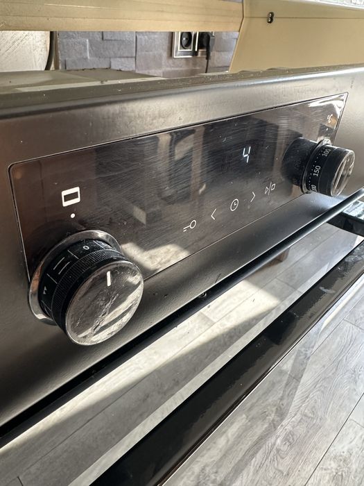 Духовой шкаф gorenje B0735E20B