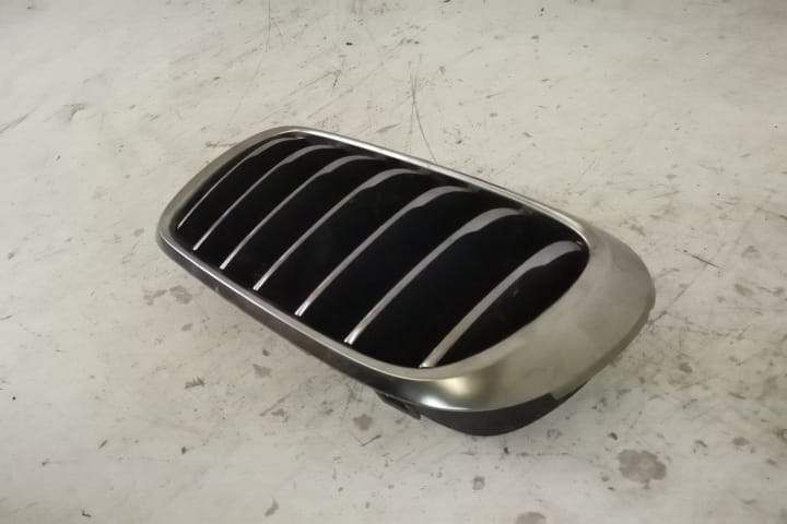 Grila Nara Stanga Originala In Stare Buna BMW X6 F16 2014 2015 2016 20