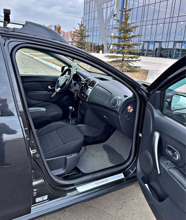 Renault Sandero/автомат/2015г/KZ учет