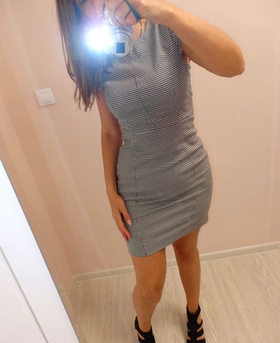 страхотни рокли размер С