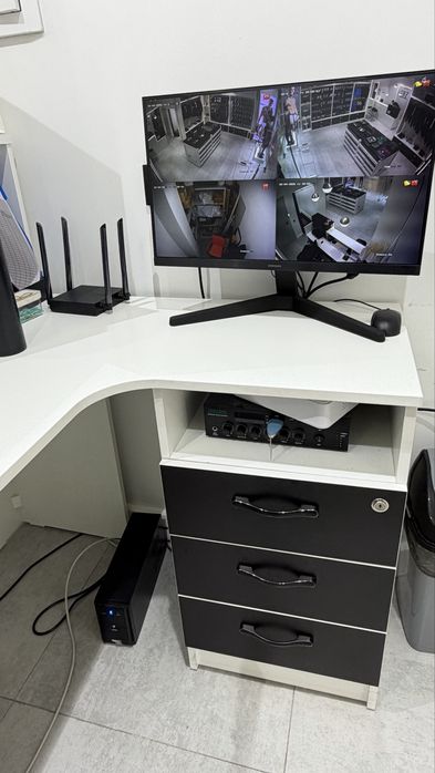 Продается торговое оборудование для бизнеса