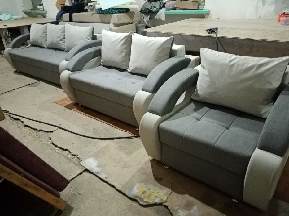 Мягкая мебель , диваны