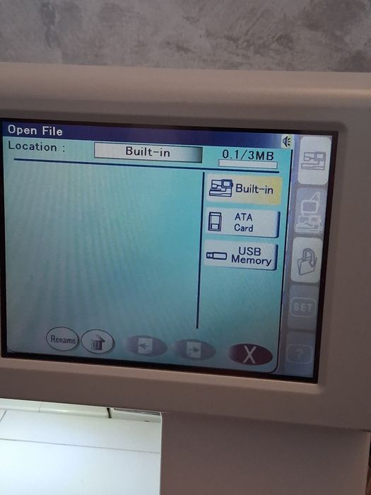 Masina de brodat-cusut