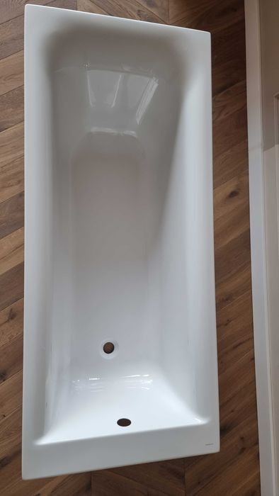 Вана 160x70см Rekord – Geberit + санитарни принадлежности Hansgrohe