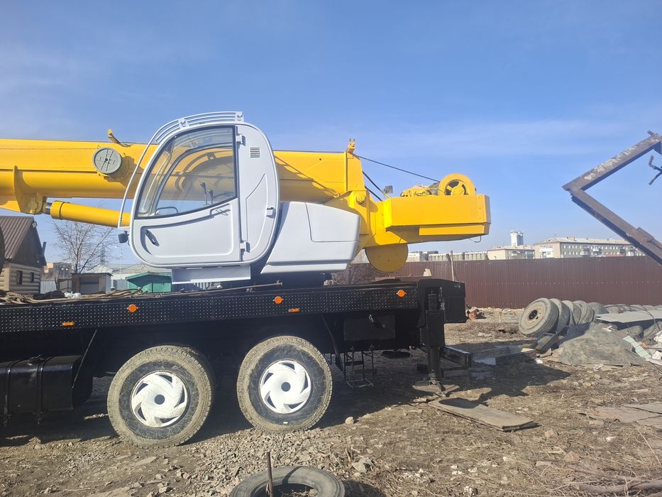 Продам автокран ивановец