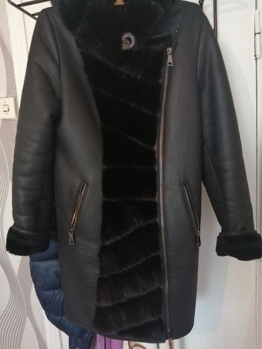 Продам дублёнку в отличном состоянии