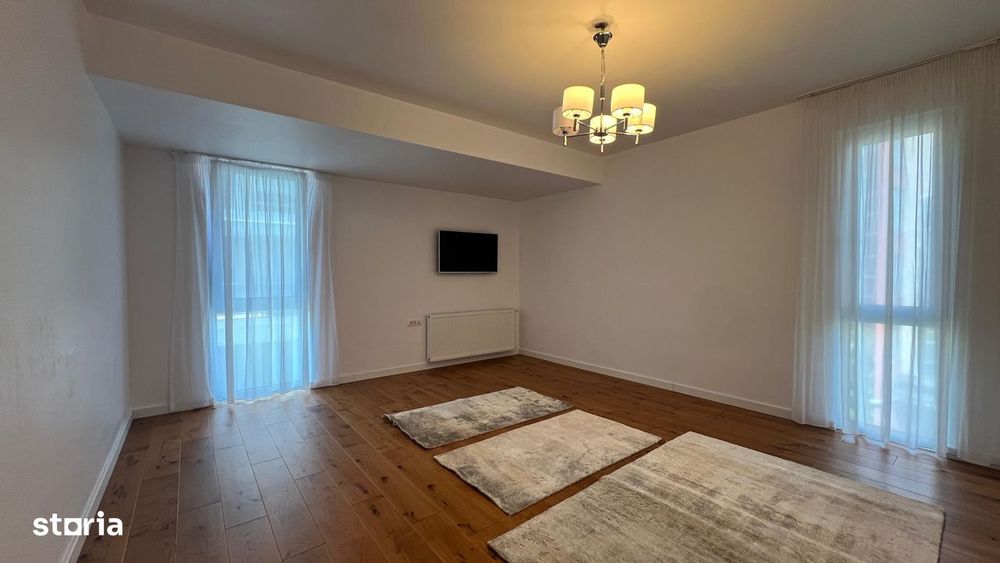4 camere cu vedere catre parc Herastrau