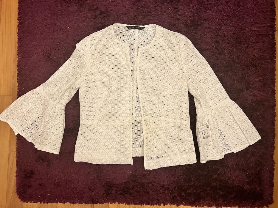 Sacou elegant Zara,  marime S, sacoul este nou cu eticheta.