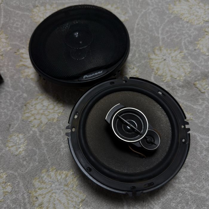 Динамики Pioner 16