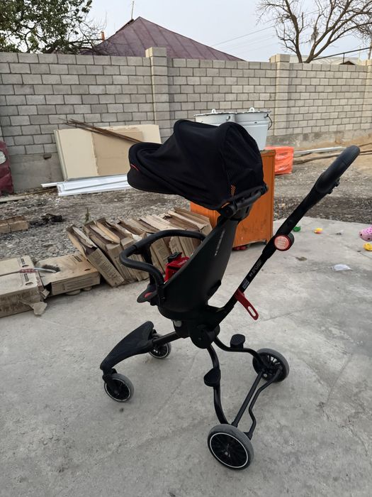 Продам детскую прогулочную коляску