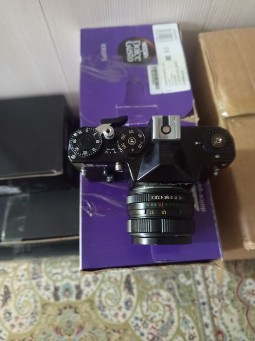 Продаю фотоаппарат зенит